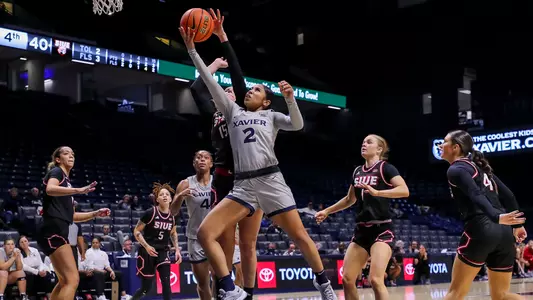 Aizhanique Mayo vs SIUE