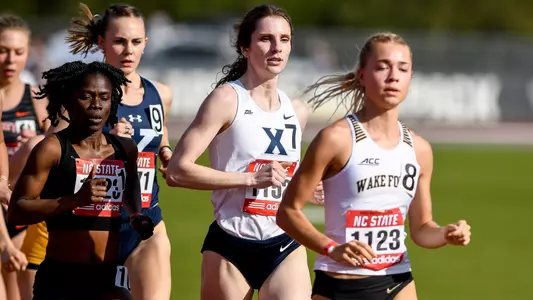 Claire Sievern at Raleigh Relays