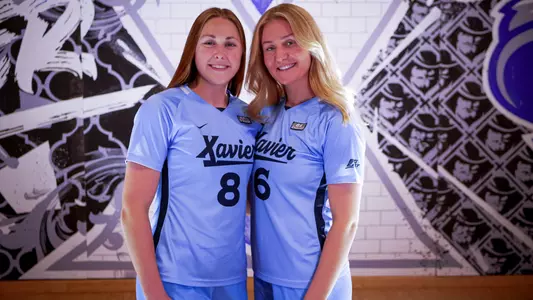 Ella Garner, Elin Hansson