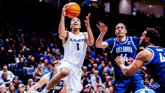 Desmond Claude vs Villanova - Home Page Size
