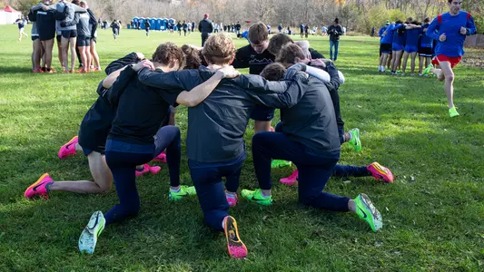 Men's Cross Country - Huddle