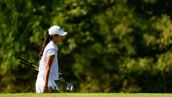 Stephanie Woo