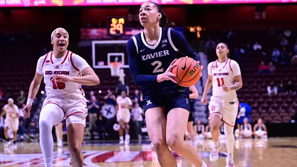 Savannah White vs St. John's