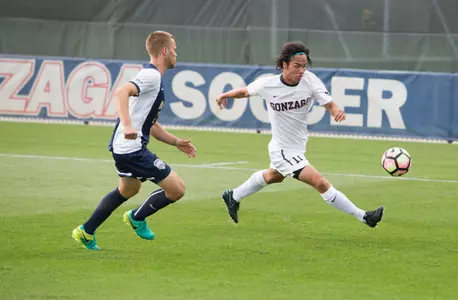 Denis Kalamar (11) attacks on the offensive end against Oral Roberts. (Photo by Mike Wootton