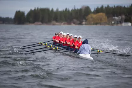 Ariel Evans, Katherine Conway, Isabella Spies, Madison Spina, Natalie O'Hare, Alexis Legaspi, Julianna Torlai, Alexandra Pinkley, Ana Delucchi vs. Oregon State in the Four Varsity Eight boat (Mike Wootton