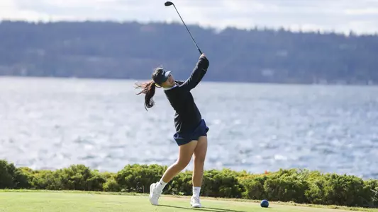 Quynn Duong tees off