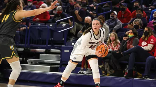 WBB Cierra Walker