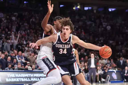 NCAA Basketball: Hall of Fame Series- New York City-Gonzaga at Connecticut