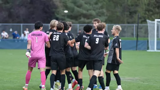 mens soccer huddle