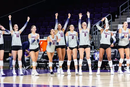 Volleyball UTRGV Win