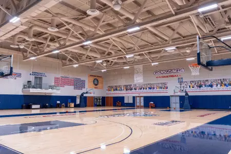 volkar court 3