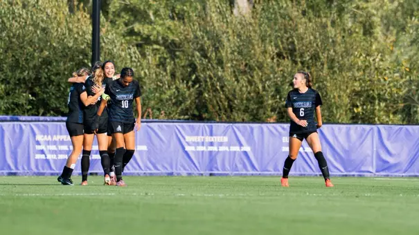 women soccer washington celebration