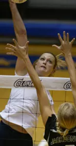 Shannon Parks slammed her career-high 20 kills Saturday night at Smith Center.