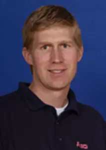 Rob McCracken is GW's new head coach for Women's Rowing.