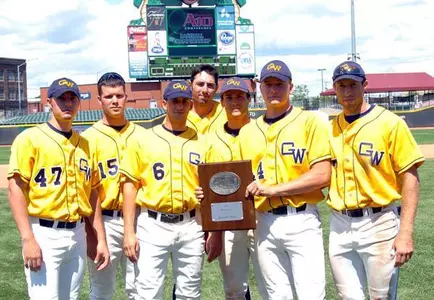 The Colonials' seven seniors (L to R) Nate CasaGrande, Dan Sullivan, Avi Rasowsky, Ryan Roberson, Geoff Milsom, Joe Michalski and Brad Rosenblat accept the A-10 Tournament Second Place Award