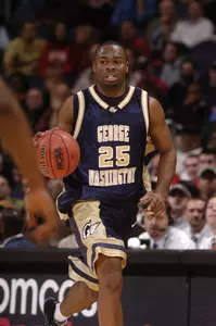 Carl Elliott has withdrawn from the NBA Draft to return to GW for his senior season.