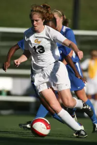 Junior midfielder Kerry Philbin