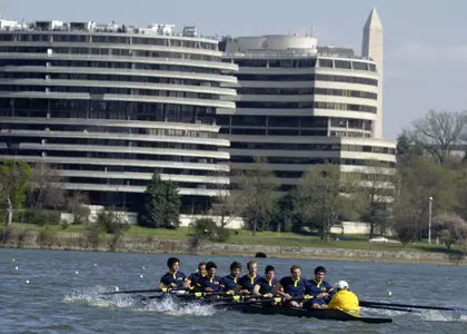 Men's Rowing Falls To Highly Ranked Teams