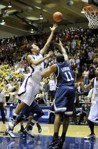 Damian Hollis is coming off a team-high 14-point performance last Wednesday.