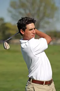 Sebastian Palomares tied for third after a first-round 68 on Saturday at Navy.