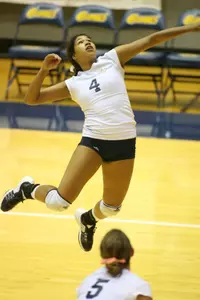 Leah Hill led the Colonials with 14 kills Friday in the DC Challenge.