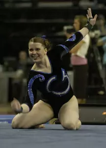 Colonials record team score of 191.625 in victory