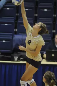 Abby Syverson had a match-high nine kills Friday.