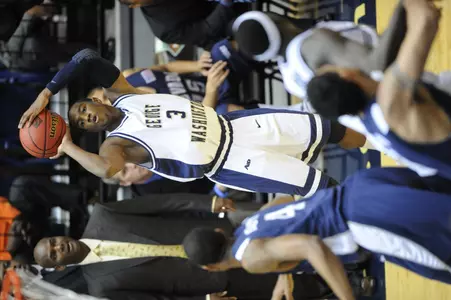 Tony Taylor continued to shoulder much of the scoring responsibilities Monday night against Nevada.