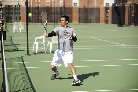 Erik Hannah won at No. 2 singles in straight sets against Howard Friday morning.