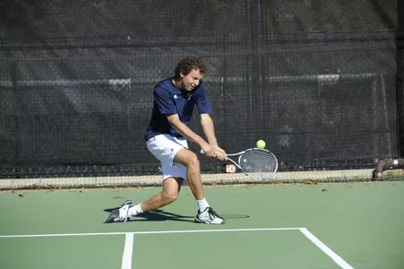 Alexander Van Gils battled along side doubles partner Christopher Kushma all three days of the Harvard Winter Classic.