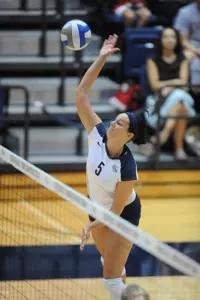 Freshman Alexis Huntey