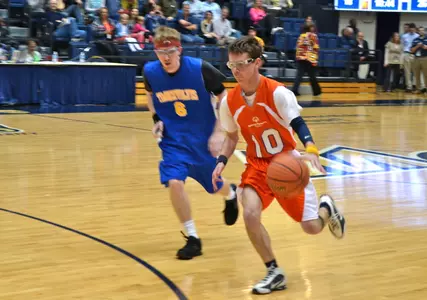 The Thunder and Timberwolves from Fairfax, Va., squared off at halftime.