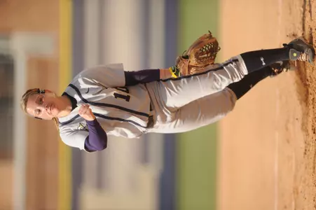 Kara Clauss allowed just one run in the complete game win.