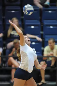 Senior Lauren Whyte finished with 27 kills, one shy of her career-high, in GW's 3-1 win over New Hampshire on Saturday at the GW/NIKE Invitational.
