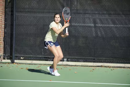 Senior Isabella Escobar