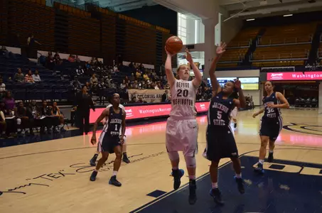 Hannah Schaible totaled 16 points, seven rebounds and three assists in her collegiate debut.