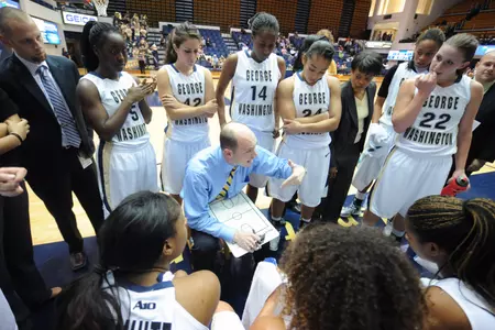 Head coach Jonathan Tsipis and the women's basketball team will host two camps this summer.