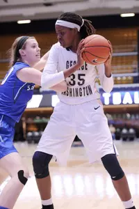 Jonquel Jones recorded 20 points and 13 rebounds against Dayton.