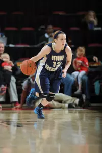 Shannon Cranshaw scored eight key points down the stretch at UMass.