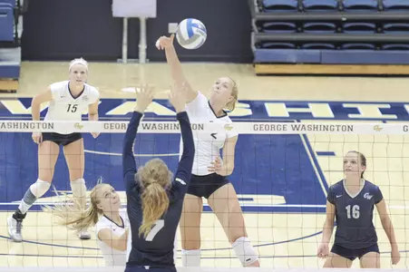 Junior Maggie Skjelbred