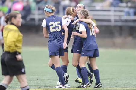 Sophomore MacKenzie Cowley has scored six goals and tallied two assists for a team-leading 14 points this season.