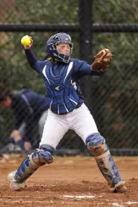 Junior Samantha Dos Santos