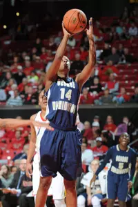 Sophomore DaLacy Anderson