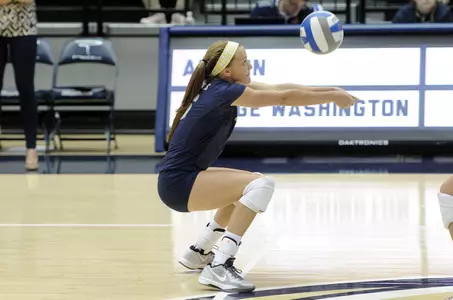 Junior Maddy Doyle tallied her first career double-double with 16 digs and 10 assists.