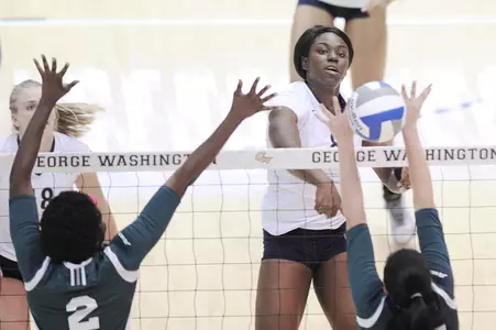 Junior Chidima Osuchukwu led all players with 16 kills as the Colonials won their fourth straight road match on Sunday.