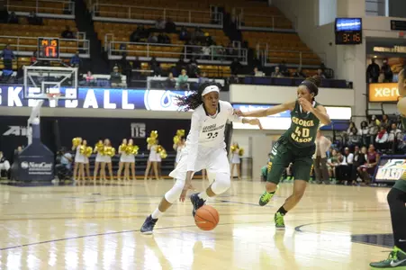Jonquel Jones earned her third straight A-10 Player of the Week award and the 11th of her career.