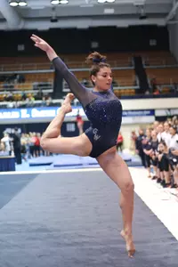 Sophomore Alex DeMoura