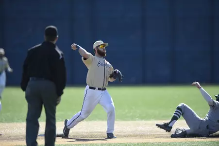 Freshman Robbie Metz pitched seven shutout innings on Wednesday night.