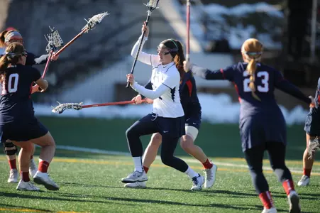 Michaela Lynch scored three points on a goal and two assists against Delaware.