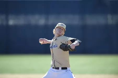 Junior Shane Kemp